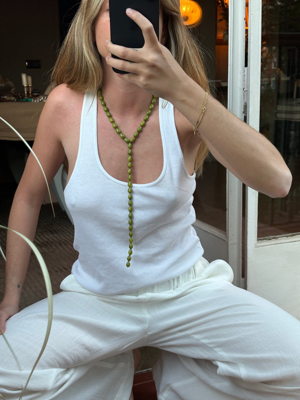 The Line Neckalce - Olive